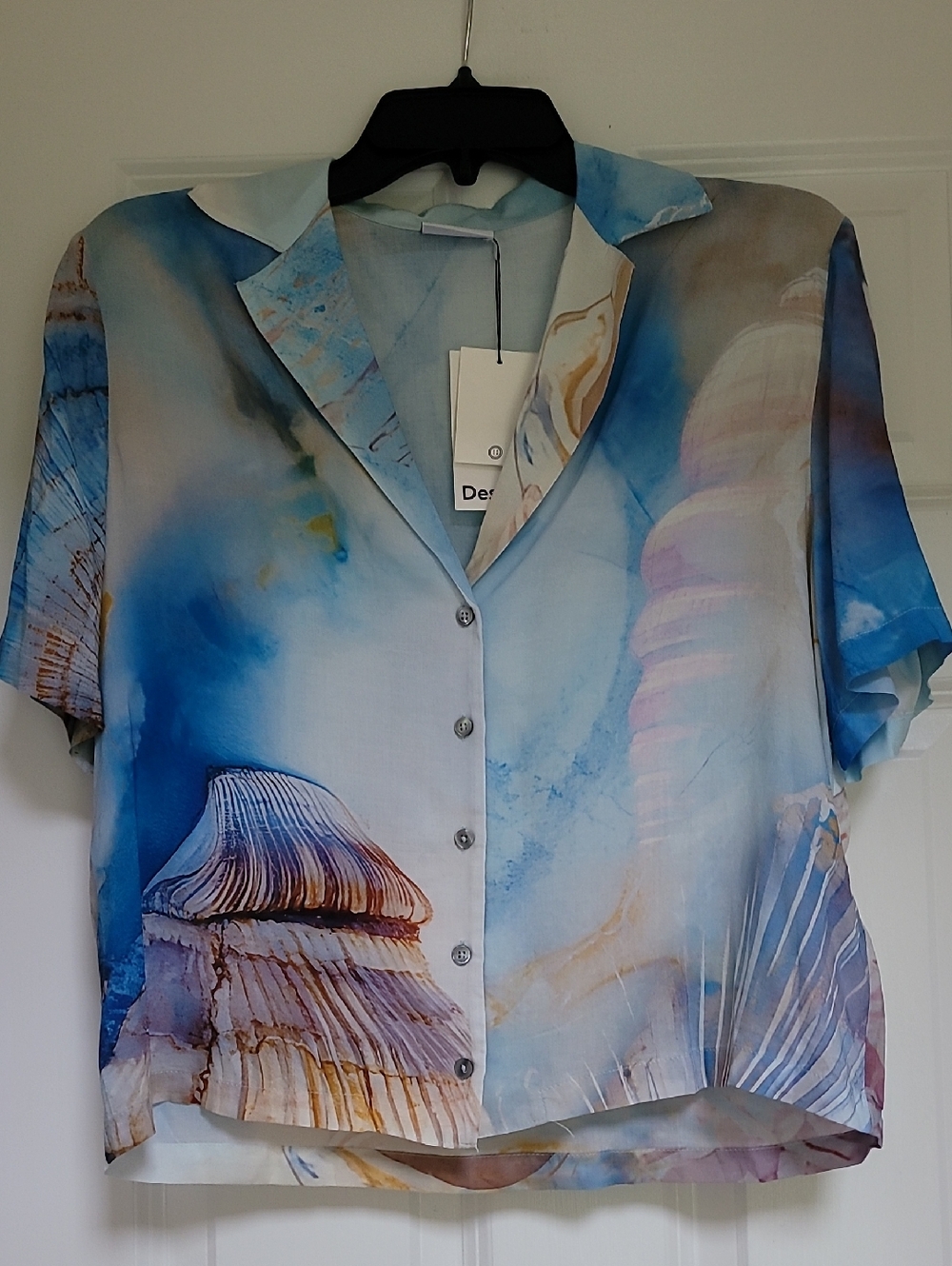 Desigual Shell-Print Short Sleeve Button-Down Shirt - Picture 2 of 12
